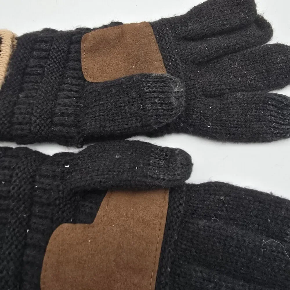 CC Exclusive Gloves Womens Black Leopard Cheetah Fleece Fur Lined Touch Screen